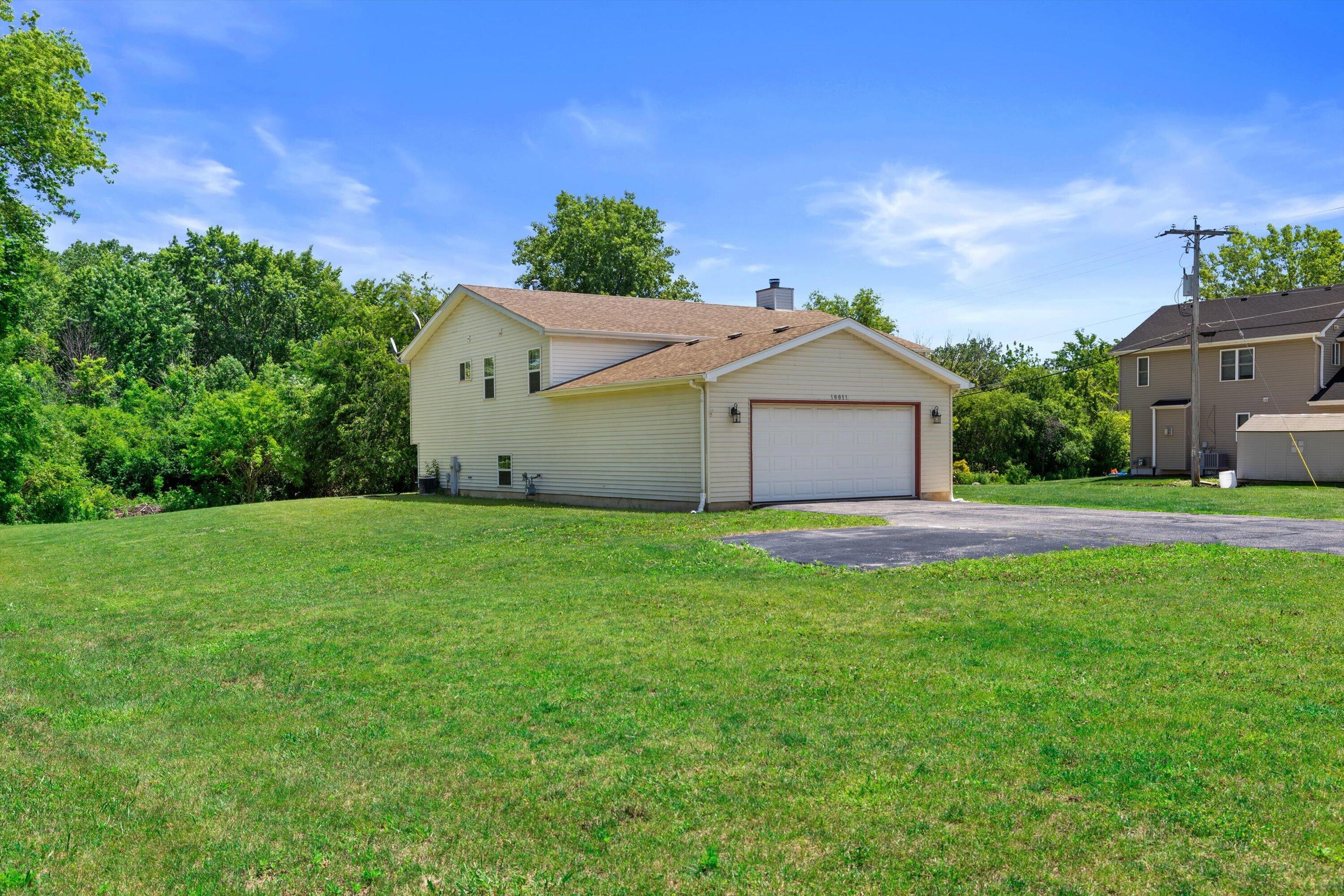 10011 Sheridan Road Pleasant Prairie, WI 53158 - Photo 45 of 50 46-IMG_2103