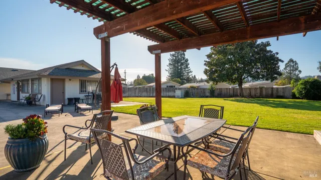 $189,000 | 114 Redwing Drive, Santa Rosa, CA 95409