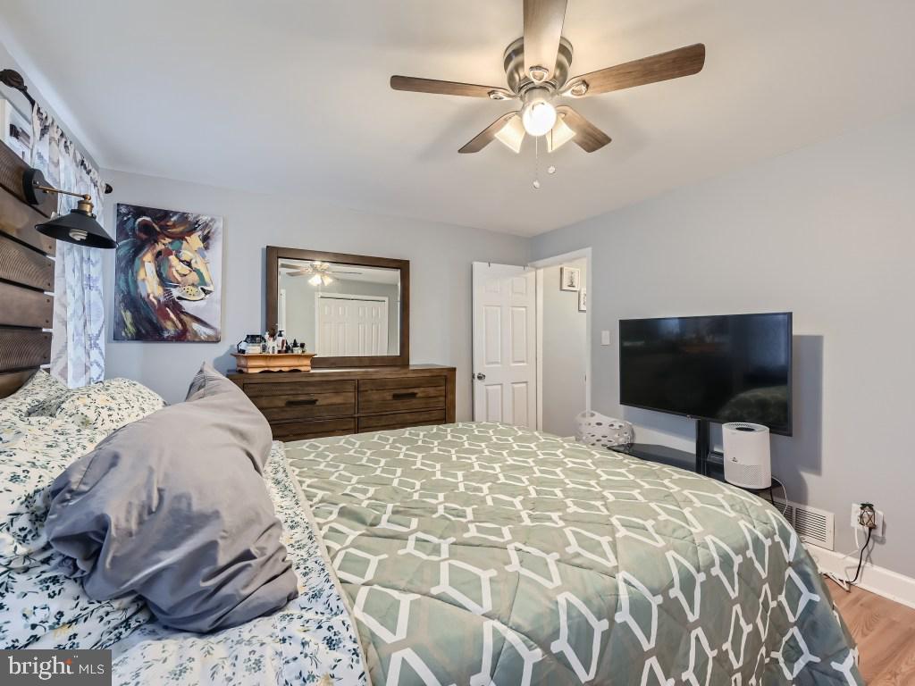 749 South Woodington Road Baltimore, MD 21229 - Photo 15 of 25 Bedroom #2