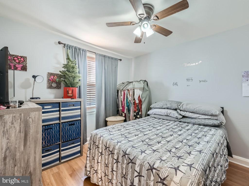 749 South Woodington Road Baltimore, MD 21229 - Photo 20 of 25 Bedroom #2