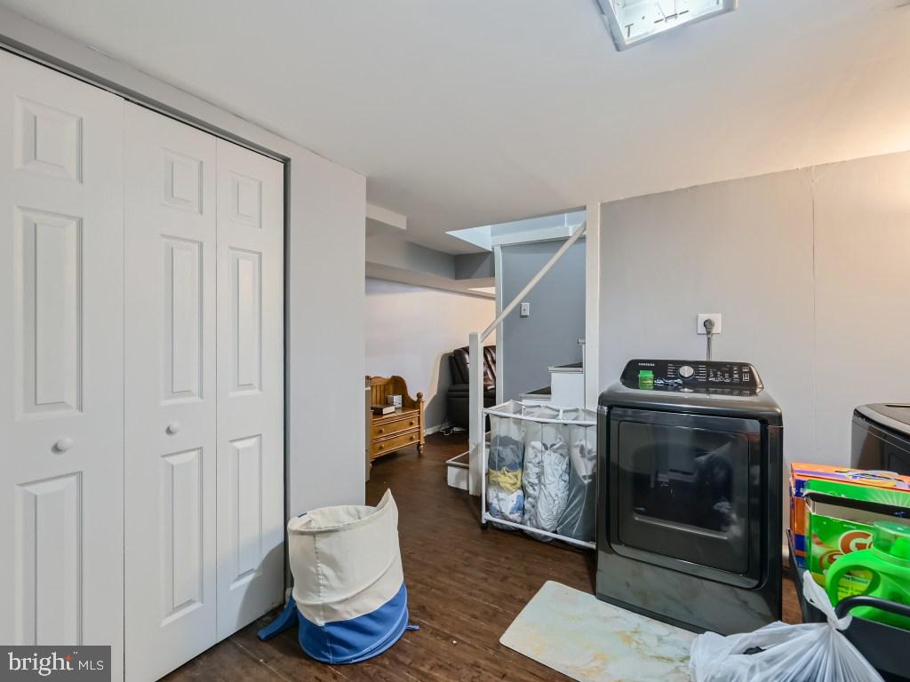 749 South Woodington Road Baltimore, MD 21229 - Photo 22 of 25 Lower Level Laundry