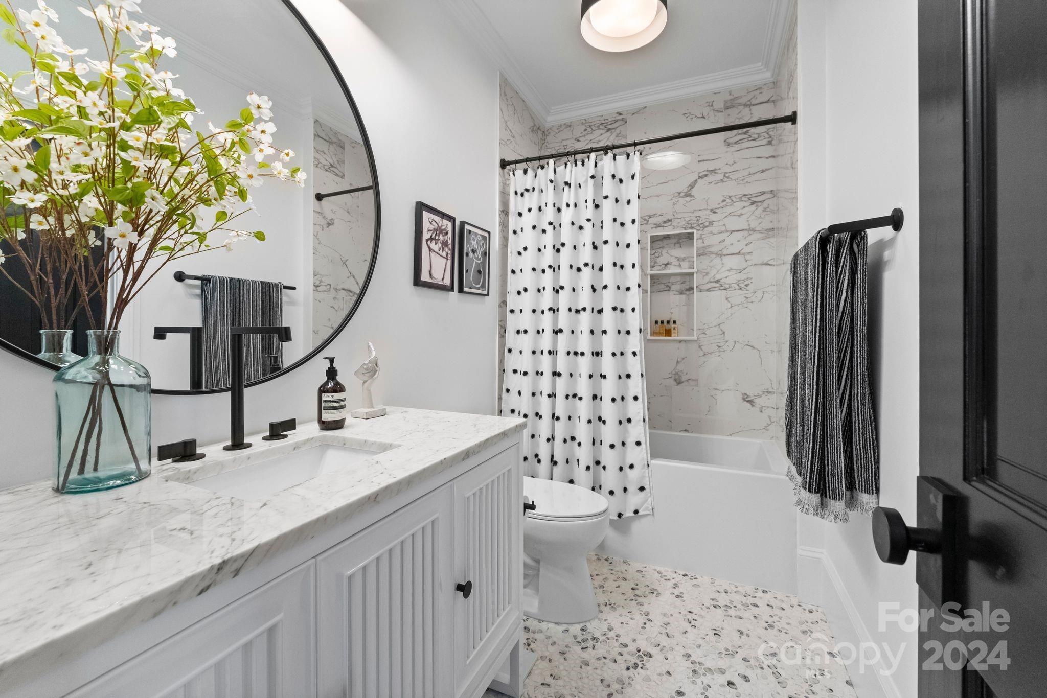 1946 Harris Road Charlotte, NC 28211 - Photo 35 of 48 Gallery Image 35