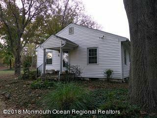 44 Dutch Lane Road Marlboro, NJ 07746 - Photo 3 of 28 1509569818530