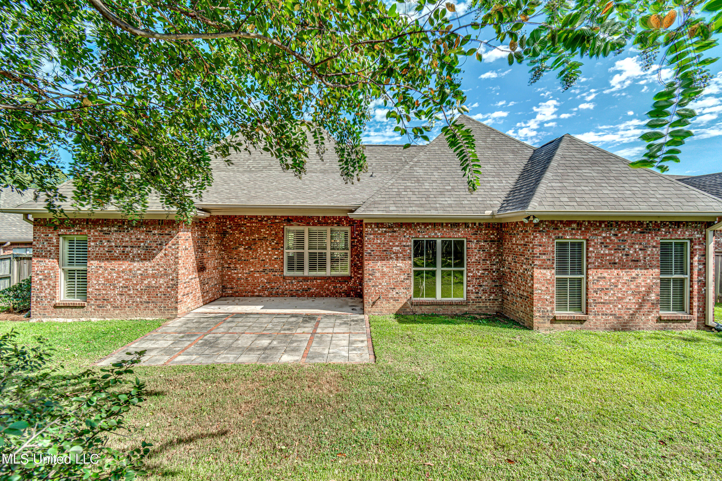 105 Hallmark Place Madison, MS 39110 - Photo 60 of 68 105 Hallmark-56