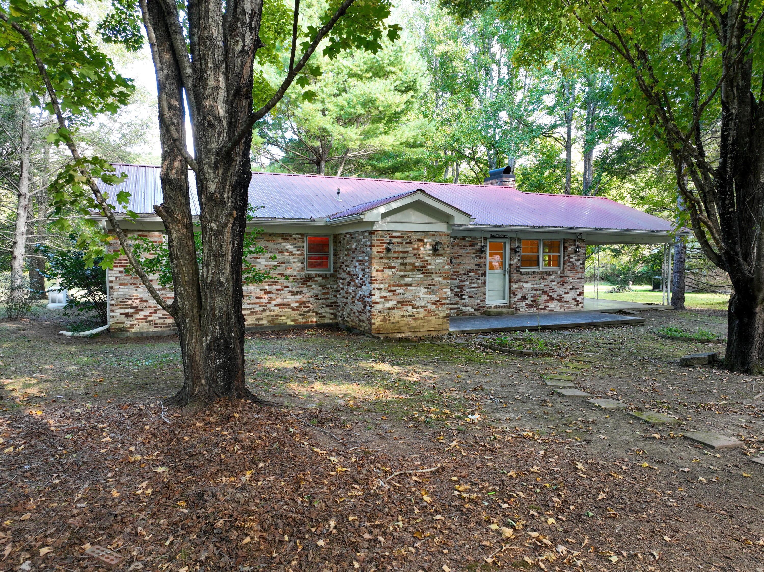 291 Dickson Road Caldwell, WV 24925 - Photo 36 of 39 Gallery Image 36