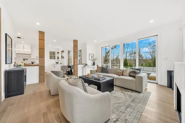 $2,695,000 | 345 Linden Street, Wellesley, MA 02481