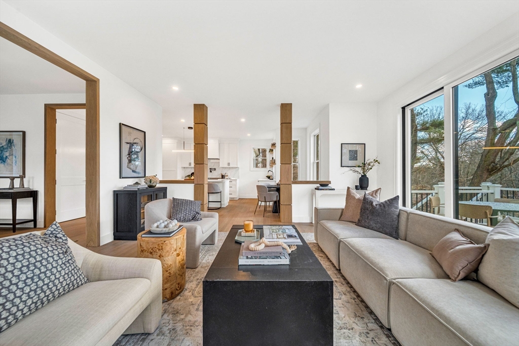 345 Linden Street Wellesley, MA 02481 - Photo 12 of 41