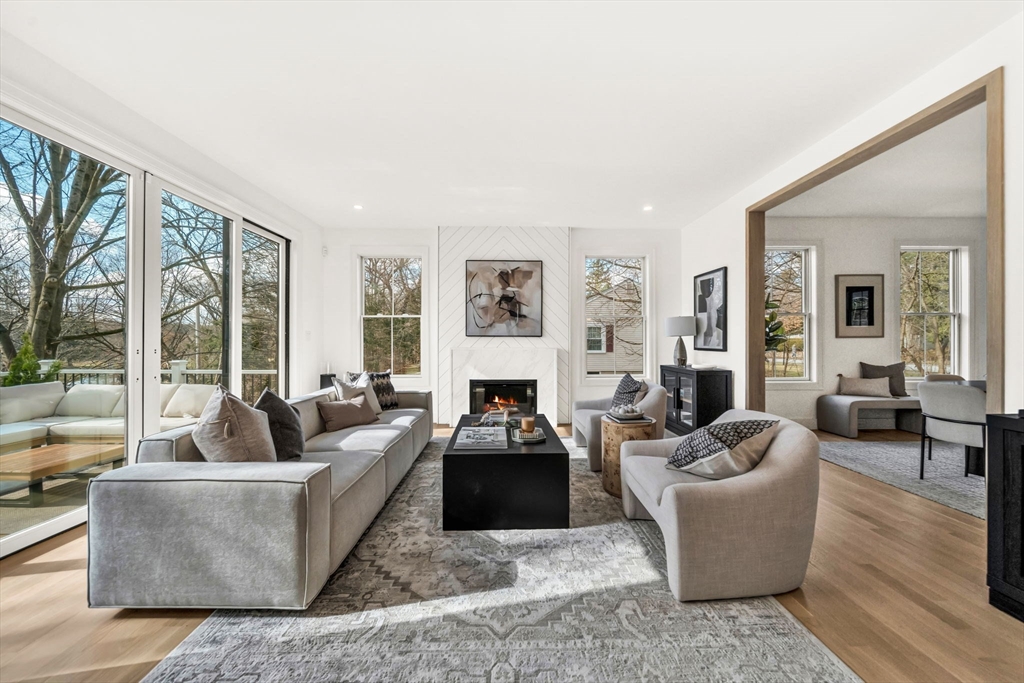 345 Linden Street Wellesley, MA 02481 - Photo 14 of 41