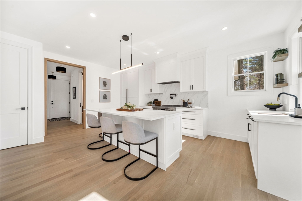 345 Linden Street Wellesley, MA 02481 - Photo 19 of 41