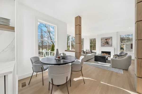$2,695,000 | 345 Linden Street, Wellesley, MA 02481