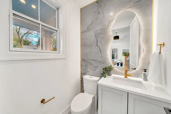 $2,695,000 | 345 Linden Street, Wellesley, MA 02481