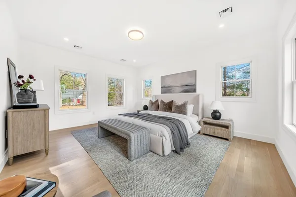 $2,695,000 | 345 Linden Street, Wellesley, MA 02481