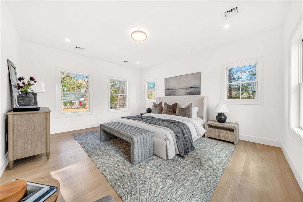 345 Linden Street Wellesley, MA 02481 - Photo 24 of 41