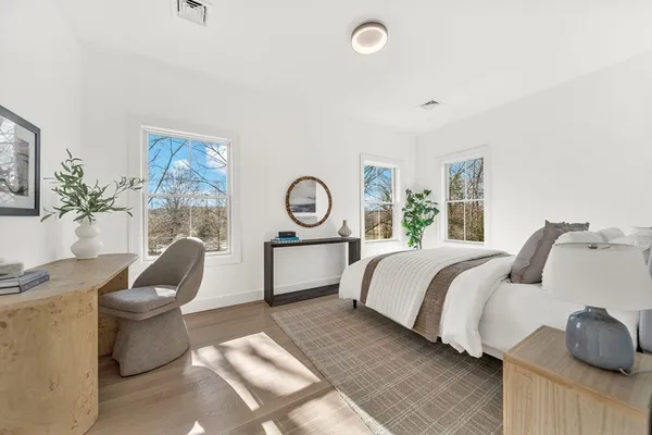 $2,695,000 | 345 Linden Street, Wellesley, MA 02481