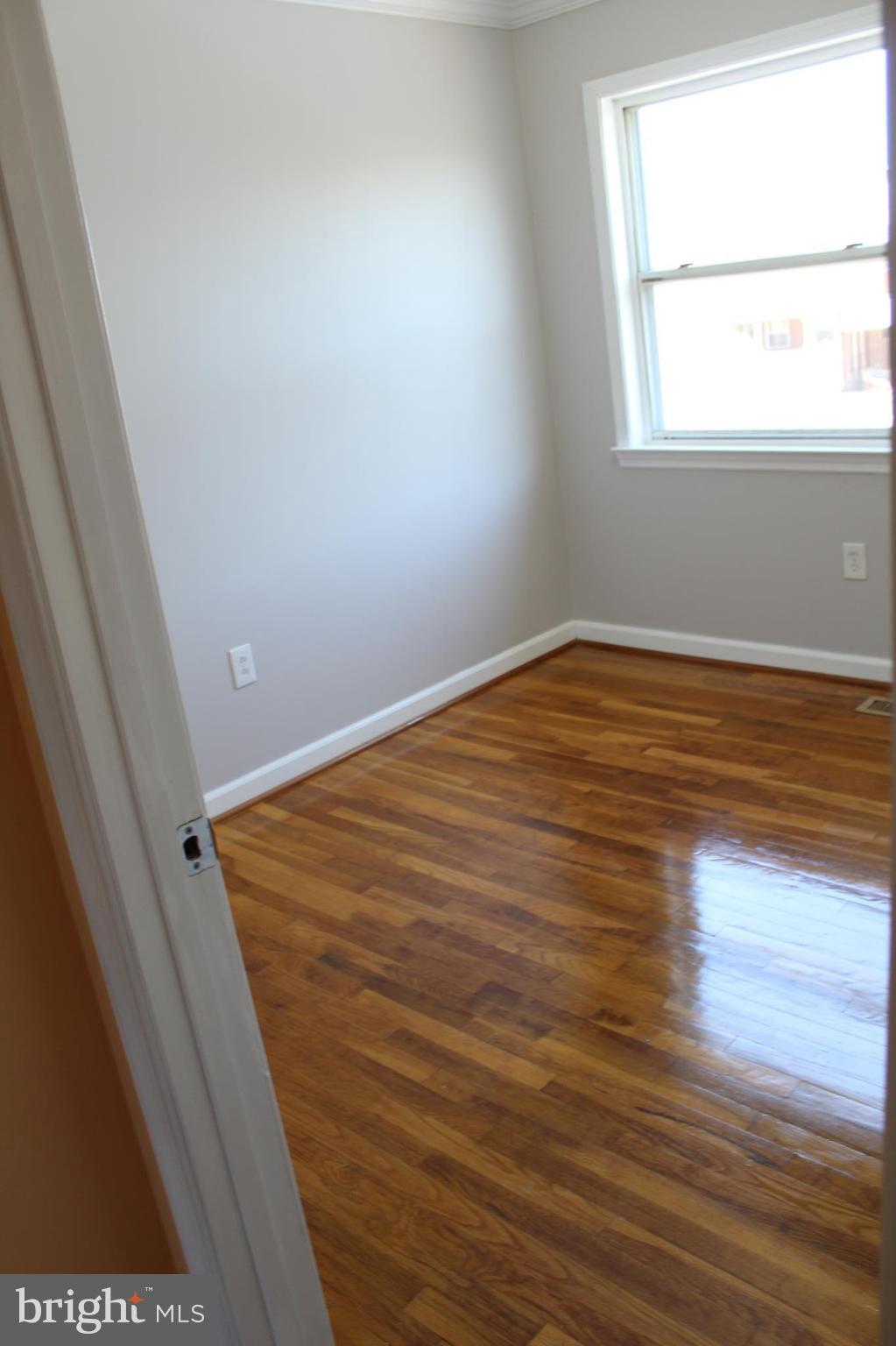 771 Seawall Road Baltimore, MD 21221 - Photo 22 of 26 Interior (General)