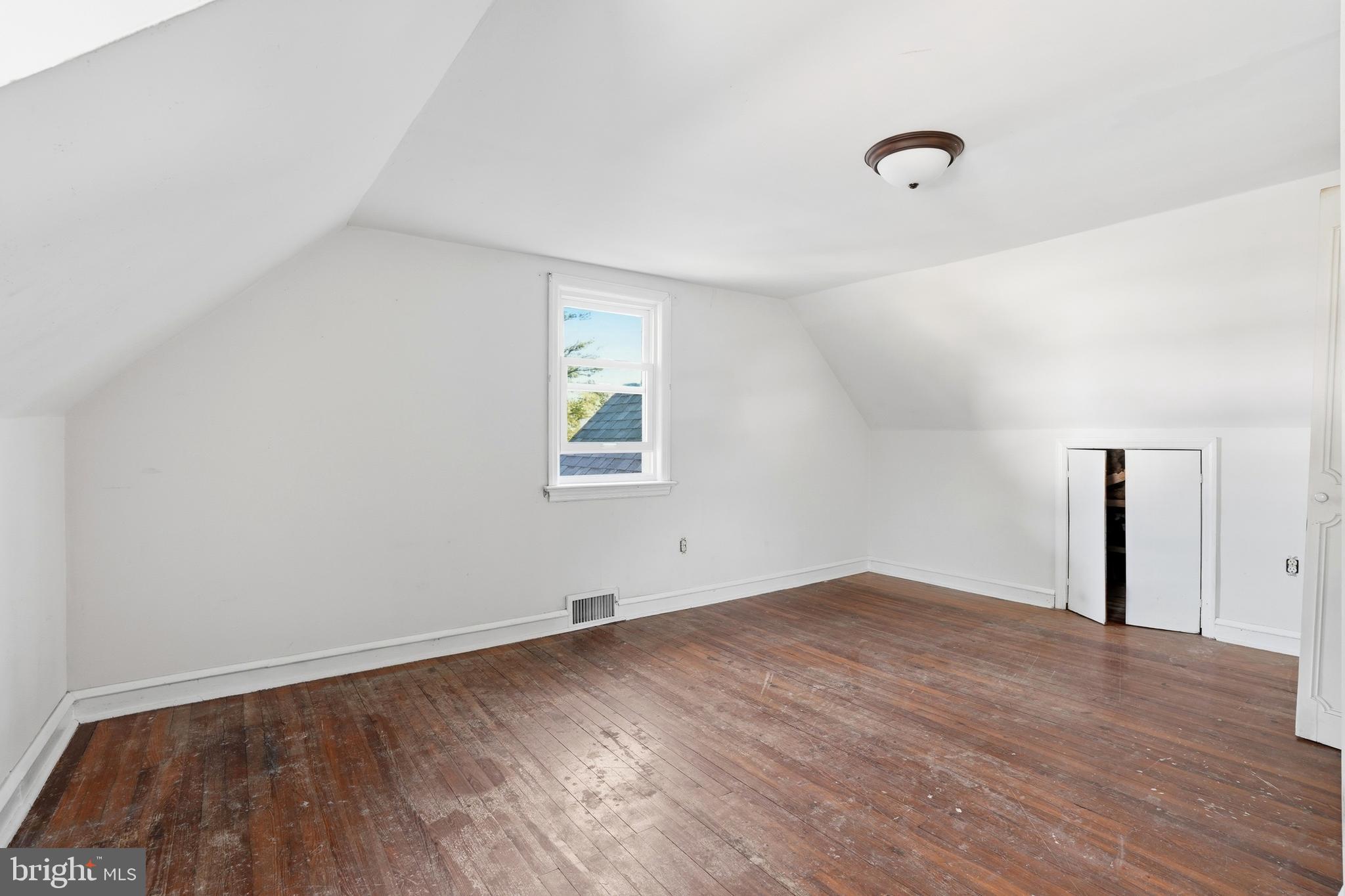 314 South Lippincott Avenue Maple Shade, NJ 08052 - Photo 22 of 33