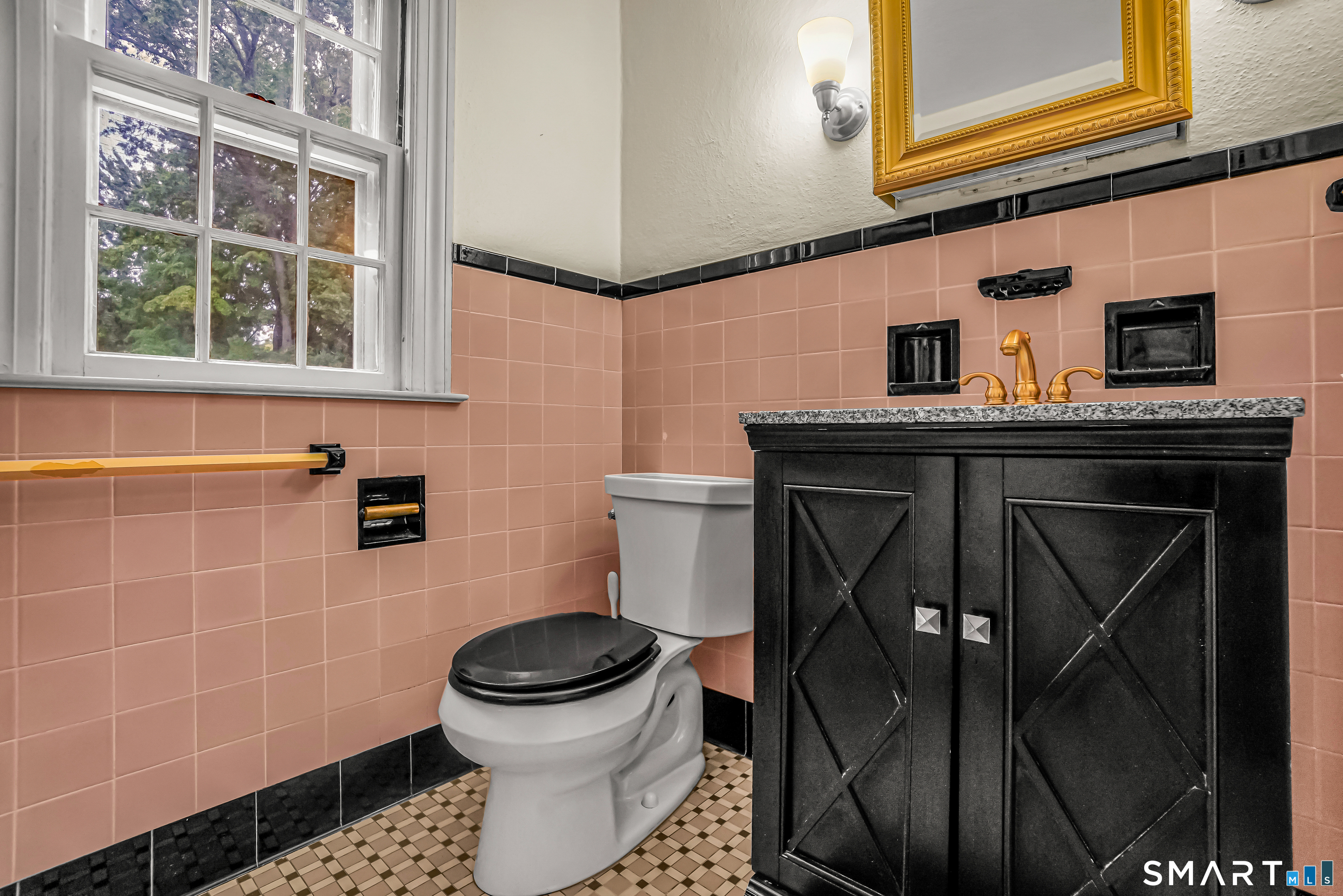 101 Ridgewood Road West Hartford, CT 06107 - Photo 22 of 29 Gallery Image 22