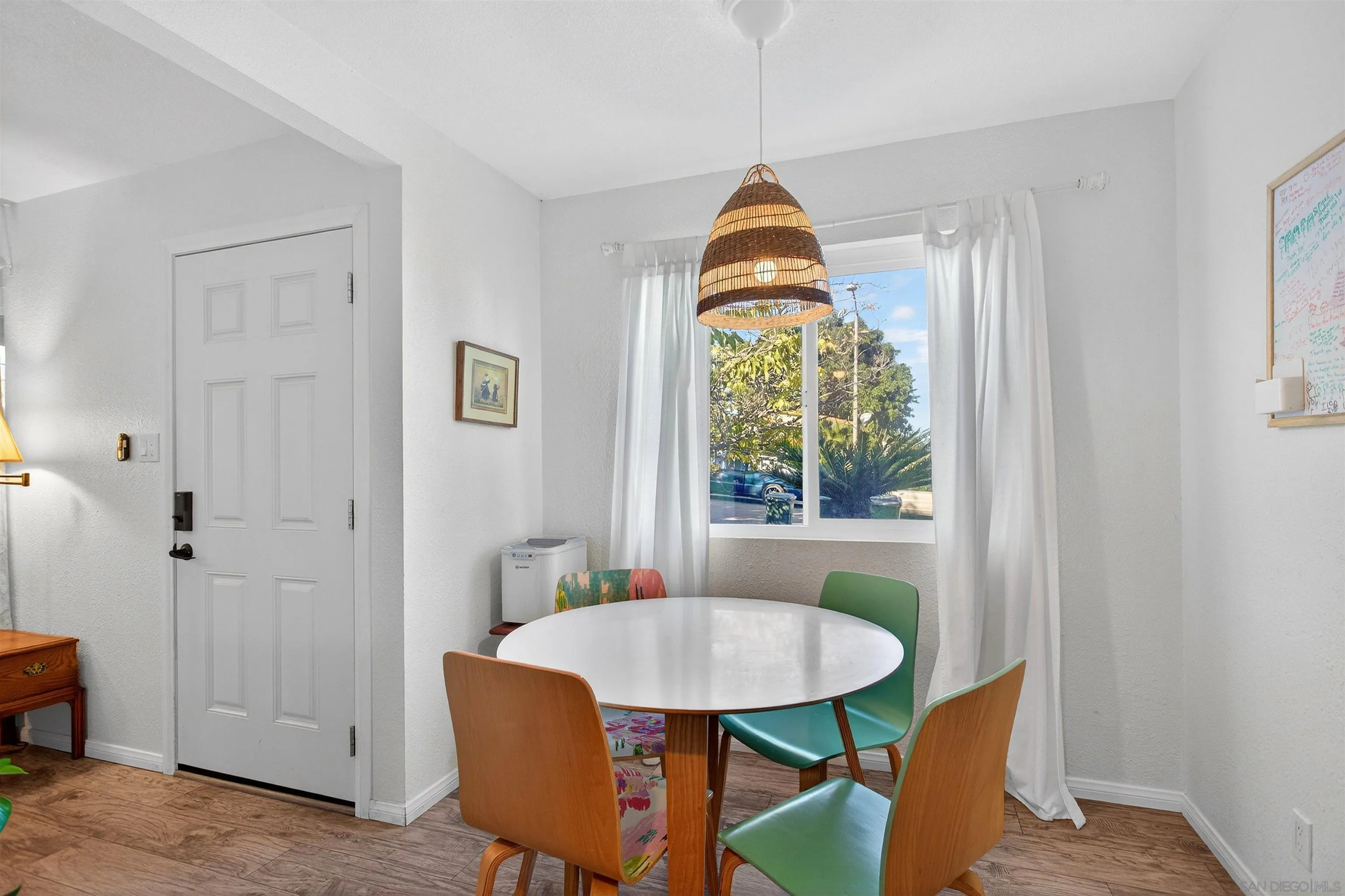 3548 De Leone Road San Marcos, CA 92069 - Photo 13 of 46 Dining Area