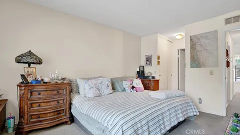 $639,900 | 1013 West Orangewood Avenue, Anaheim, CA 92802