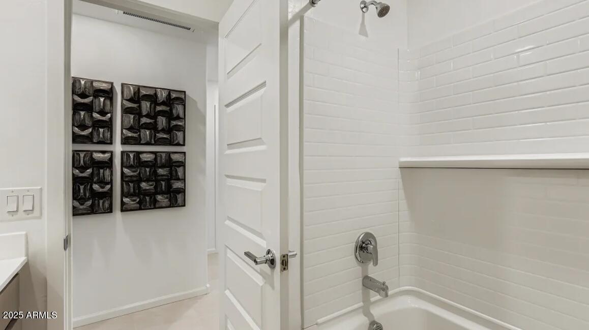 9634 West Piccadilly Road Phoenix, AZ 85037 - Photo 14 of 22 Bathroom 2