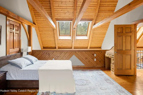 $1,195,000 | 115 Bellwood Lane, Saugerties, NY 12477