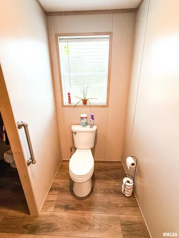 $215,000 | 119 South 6th Street Southwest, Clay City, IL 62824