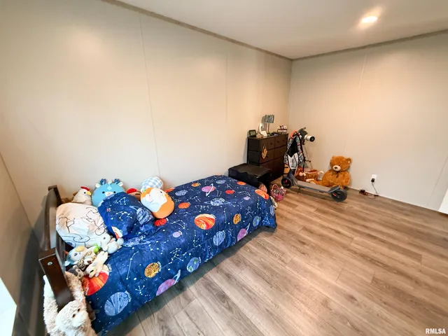 $215,000 | 119 South 6th Street Southwest, Clay City, IL 62824