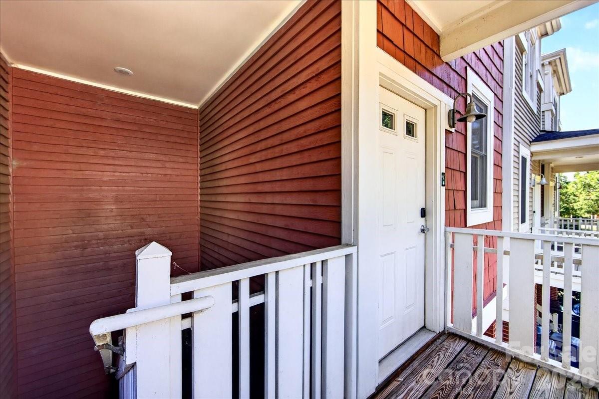 783 Grandin Road Charlotte, NC 28208 - Photo 2 of 22