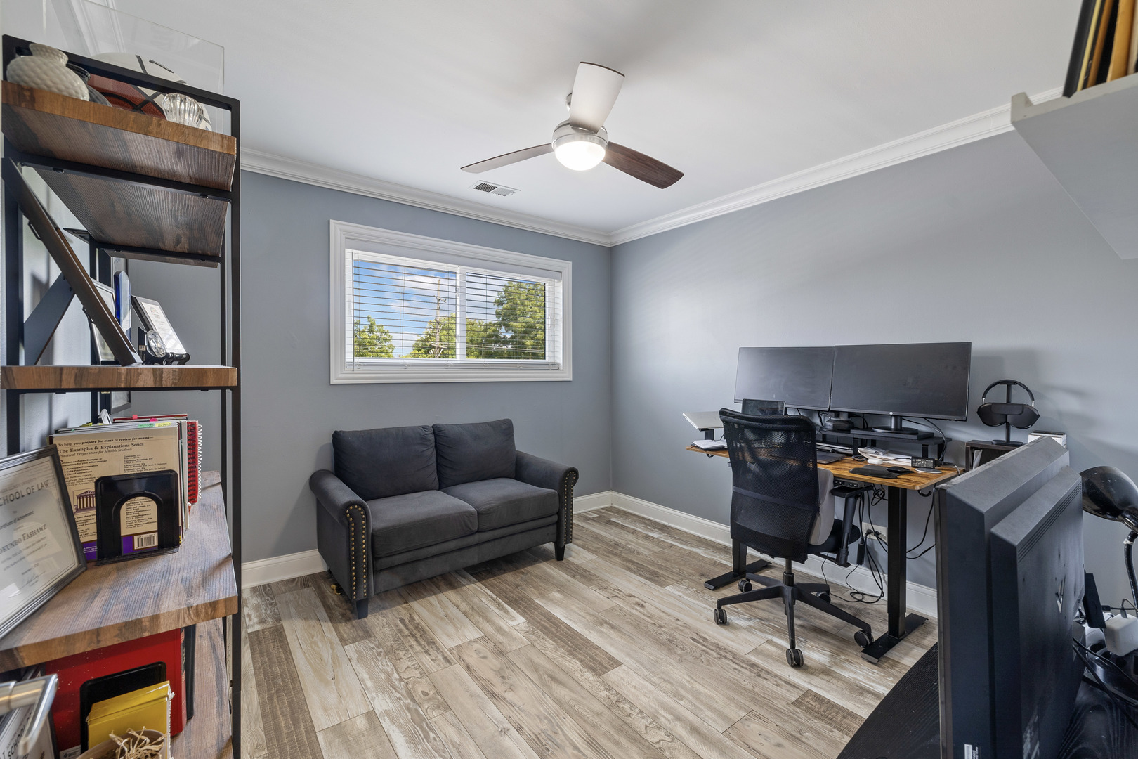 9654 Nottingham Avenue, Unit 2D Chicago Ridge, IL 60415 - Photo 7 of 10 Gallery Image 7