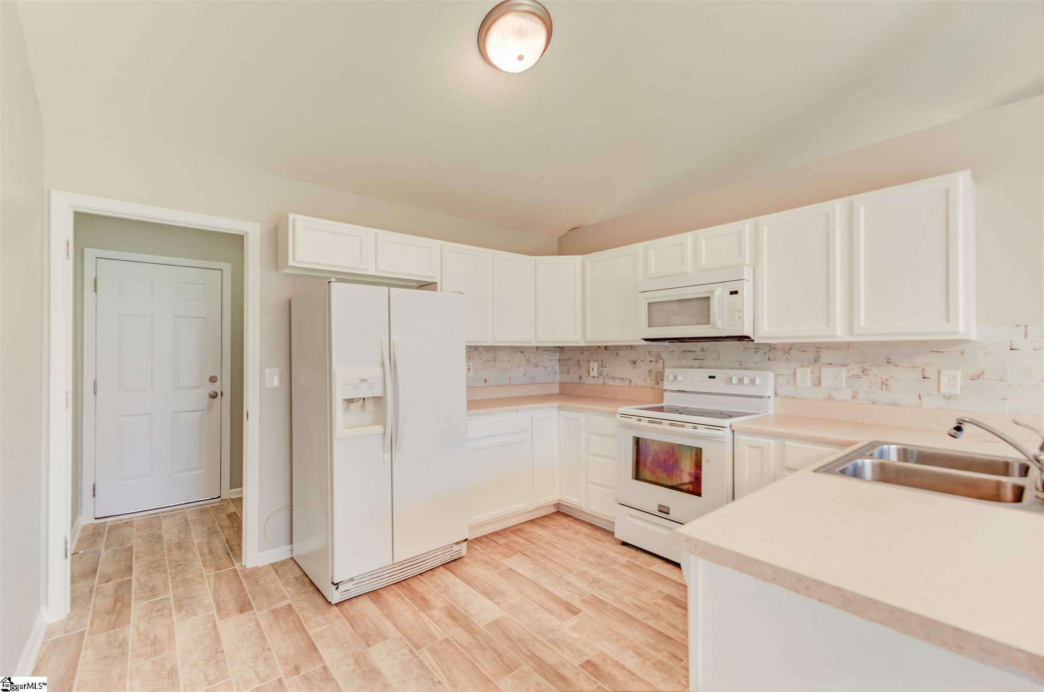 104 State Rd S-42-657 Duncan, SC 29334 - Photo 13 of 21 Gallery Image 13