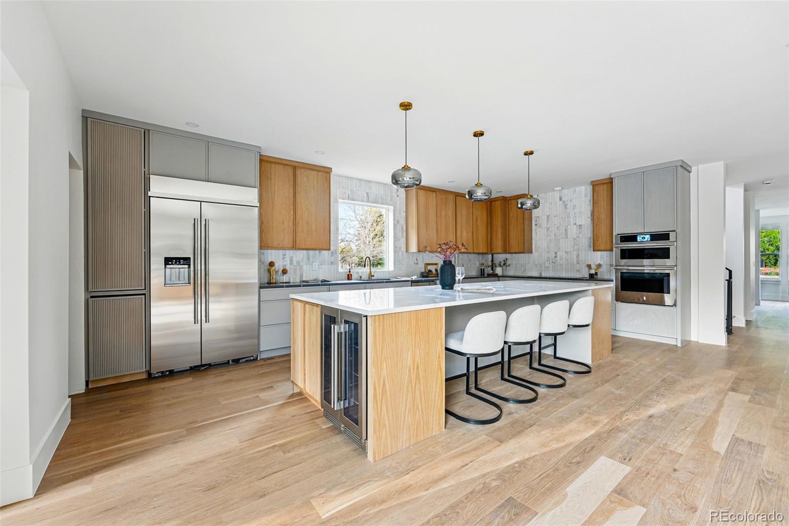 2391 Hudson Street Denver, CO 80207 - Photo 14 of 47