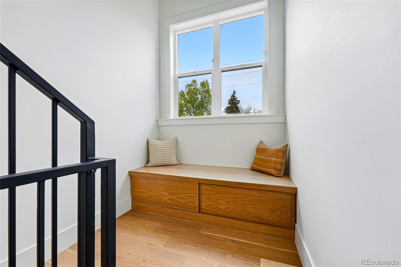 2391 Hudson Street Denver, CO 80207 - Photo 22 of 47