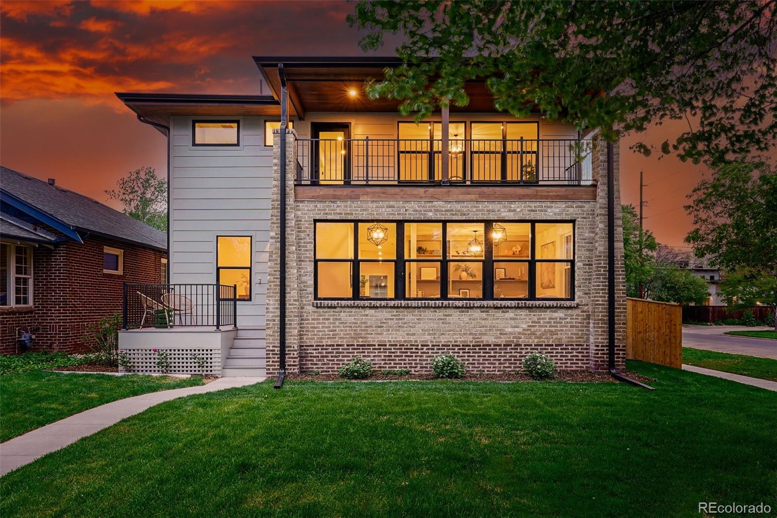 2391 Hudson Street Denver, CO 80207 - Photo 5 of 47