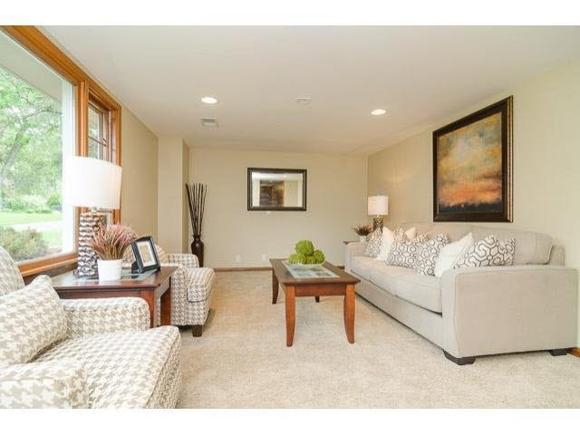 704 North Drillane Road Hopkins, MN 55305 - Photo 13 of 18