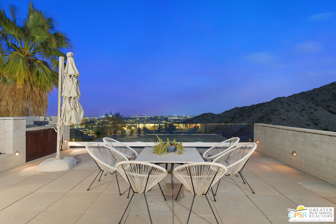 27 Grande View Court Rancho Mirage, CA 92270 - Photo 10 of 62