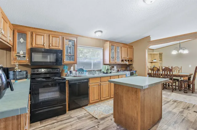 $264,000 | 25 County Road 6022B, Dayton, TX 77535