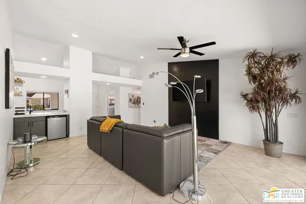 $4,500 | 74830 Waring Court, Palm Desert, CA 92260