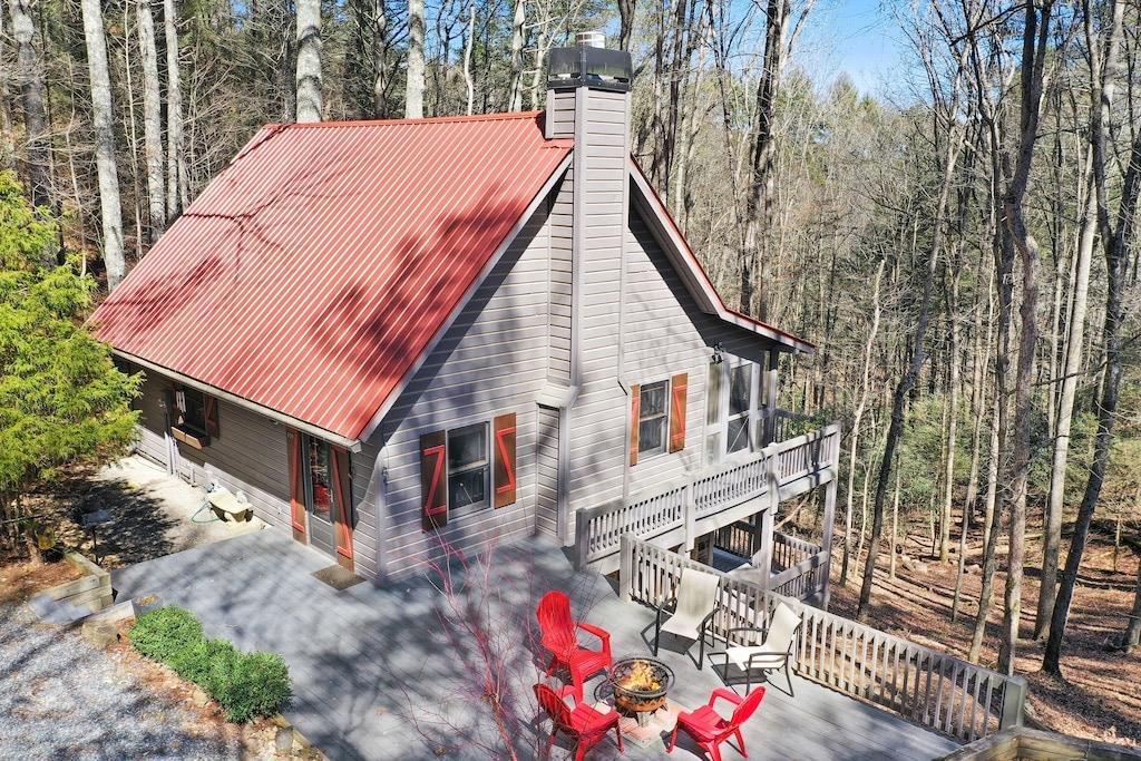 439 Conley Branch Road Blue Ridge, GA 30513 - Photo 2 of 25
