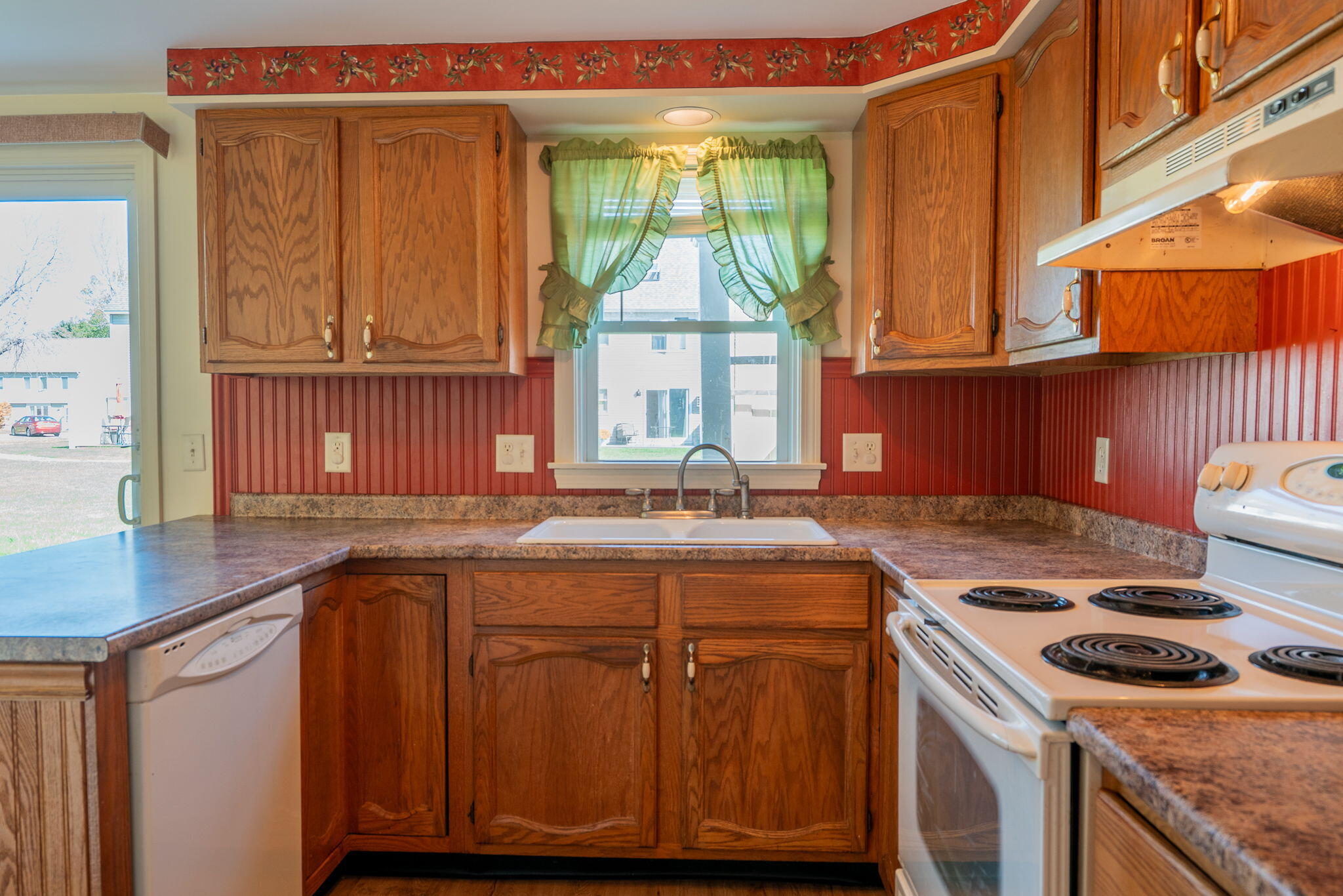 280 Longfellow Street, Unit 17 Westbrook, ME 04092 - Photo 18 of 86 23-web-or-mls-280 Longfellow St-60