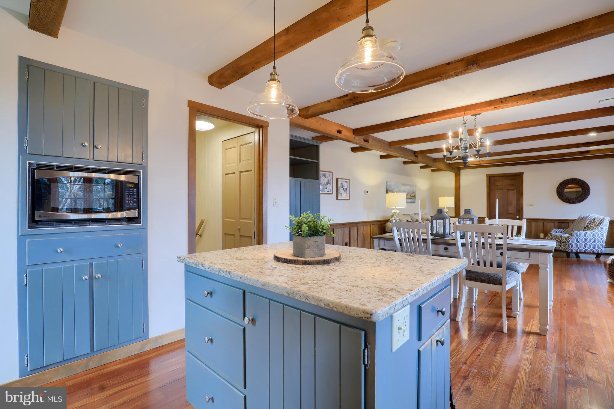 14 Bentley Lane Lititz, PA 17543 - Photo 12 of 47 Kitchen