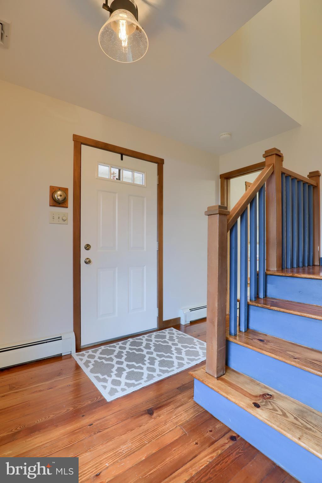 14 Bentley Lane Lititz, PA 17543 - Photo 3 of 47 Entrance Foyer