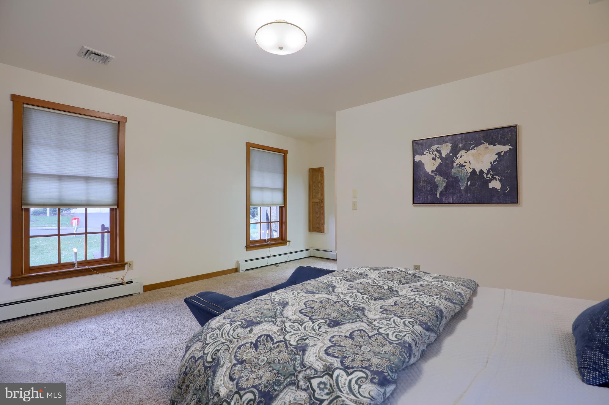 14 Bentley Lane Lititz, PA 17543 - Photo 5 of 47 First Floor Owner's Suite