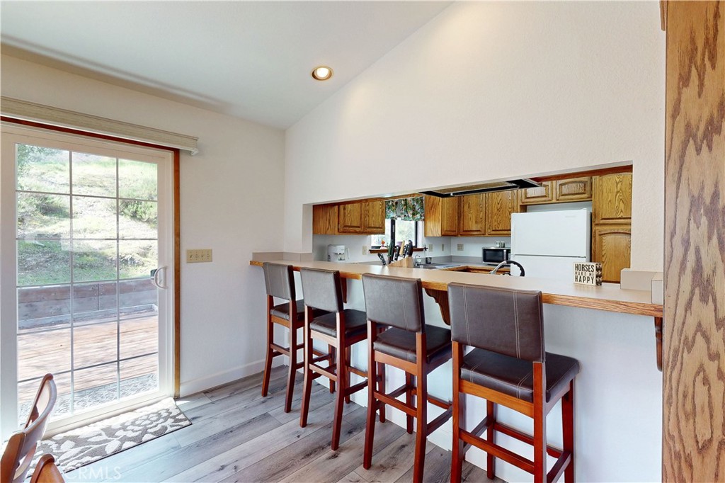 7300 Valle Avenue Atascadero, CA 93422 - Photo 3 of 42