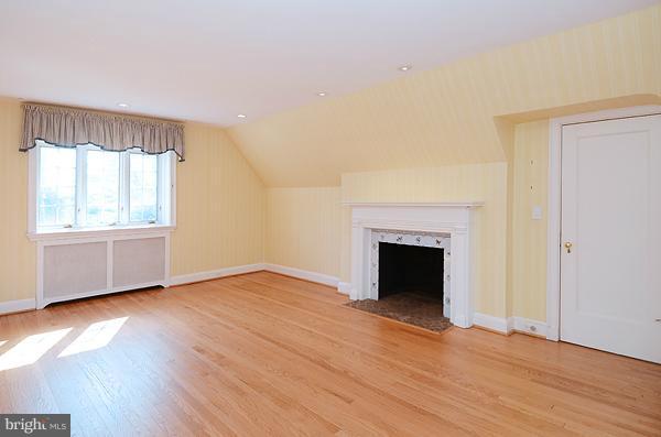 1008 Winding Way Baltimore, MD 21210 - Photo 19 of 30 Wood burning fireplace