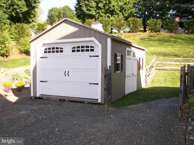 738 Cockeys Mill Road Reisterstown, MD 21136 - Photo 12 of 29 Shed