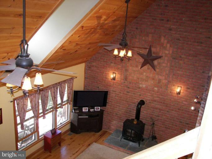 738 Cockeys Mill Road Reisterstown, MD 21136 - Photo 7 of 29 Dramatic Ceilings adds WOW factor!