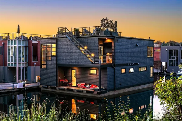 $3,248,000 | 2821 Fairview Avenue East, Unit 5, Seattle, WA 98102