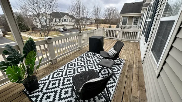 $259,000 | 609 Arbor Circle, Unit 609, Lakemoor, IL 60051