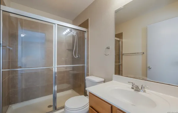 $1,995 | 11302 Frio Creek, San Antonio, TX 78245