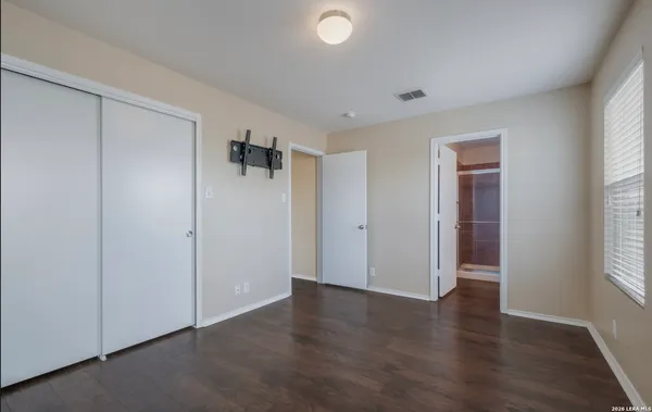 $1,995 | 11302 Frio Creek, San Antonio, TX 78245